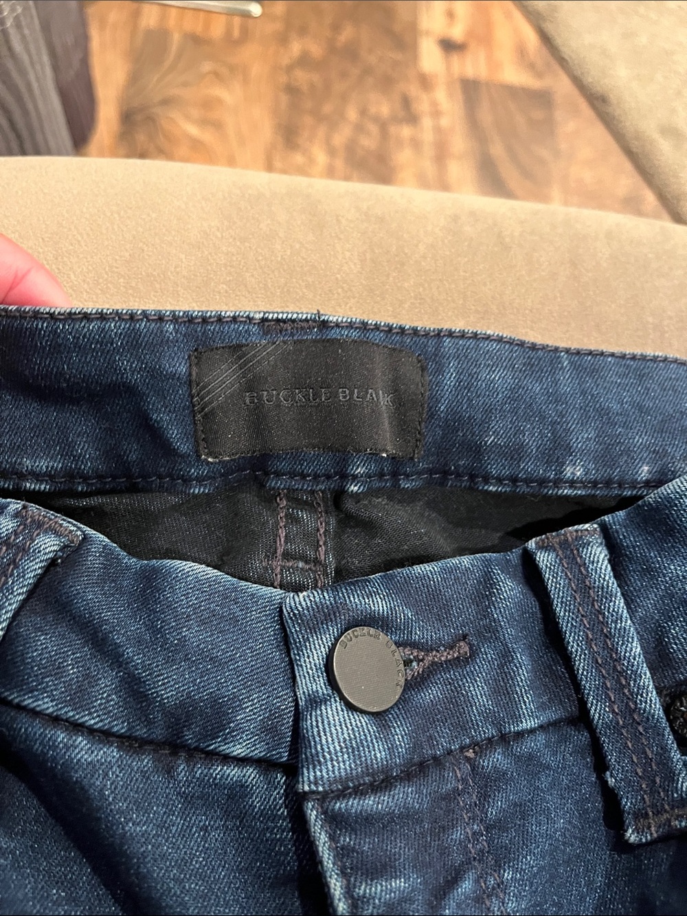 BuckleBlack Women's Dark Blue Curvy Skinny Jeans - Picture 2 of 8